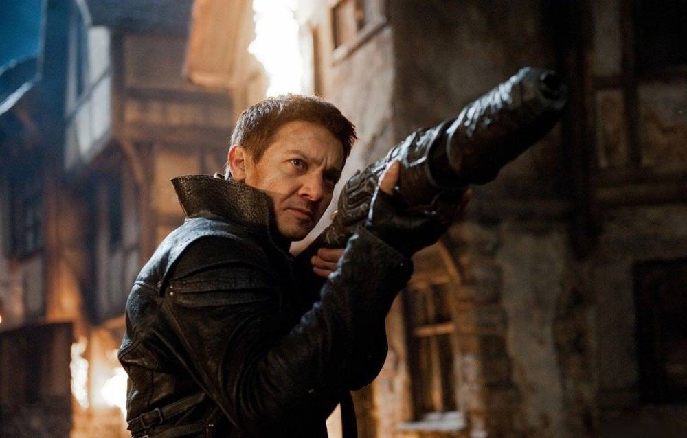 Don’t Eat the F-ing Candy, Here’s a New Red Band Trailer for ‘Hansel and Gretel: Witch Hunters’